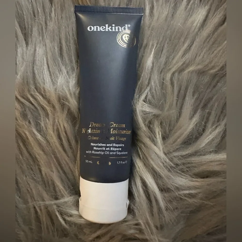 Onekind Dream Cream Nightime Moisturizer. Brand new.